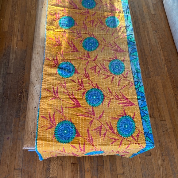 More 💛🩷Beautiful handmade quilts. 100% cotton. One of a kind 💖 Blankets💫 - Picture 12 of 16